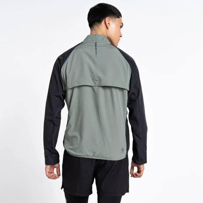 Dare 2b Lightweight Jackets Oxidate Lightweight Windshell Jacket Agave Green Black 8211 Men