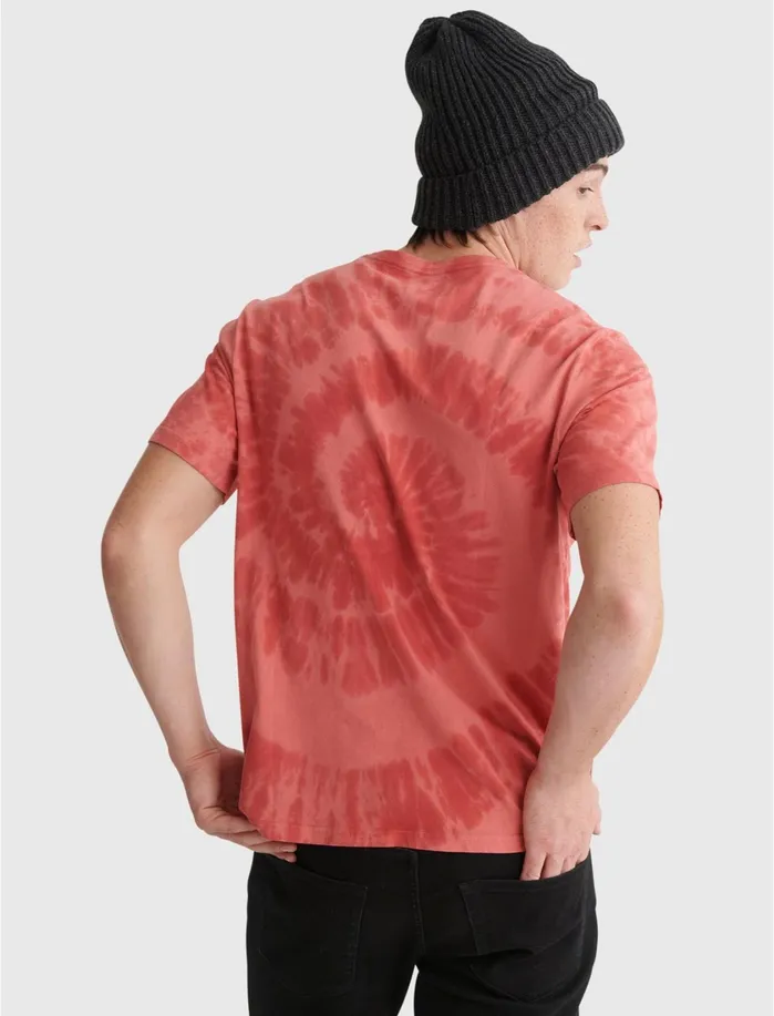 Graphic Tees Men Lucky Brand Fender Tie Dye Tee Mineral Red