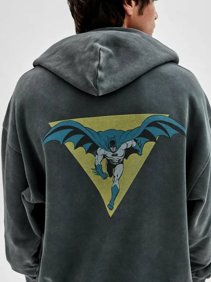 Men GUESS Jackets and Coats GUESS Originals X Batman Graphic Hoodie Jet Black Multi Men GUESS Jackets and Coats GUESS Originals X Batman Graphic Hoodie Jet Black Multi