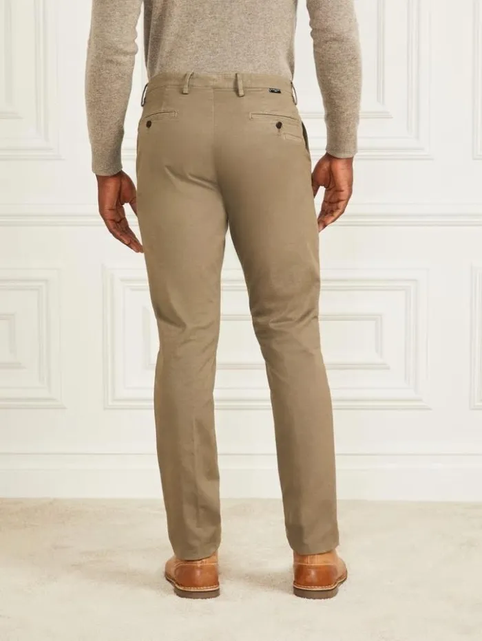 Men GUESS Pants and Shorts Eco Hugh Easy Chino Pant Green Canteen