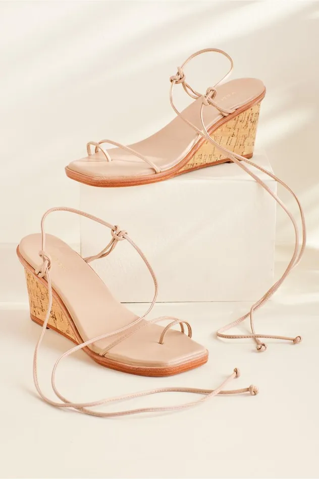 Soft Surroundings Kaanas Amiata Strappy Wedge Sandal Nude Women Shoes