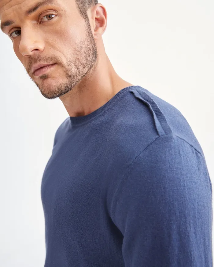 Sweaters Men 7 For All Mankind Crewneck Sweater With Shoulder Detail In Admiral Blue