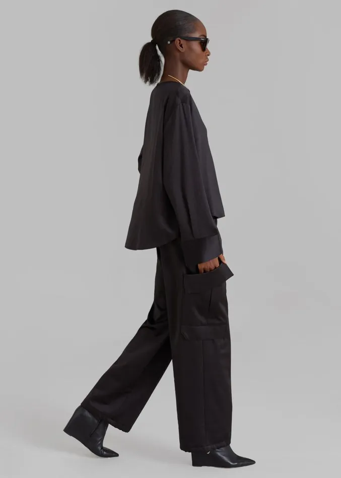 The Frankie Shop Kemp Silky Cargo Pants 8211 Black Women Bottoms