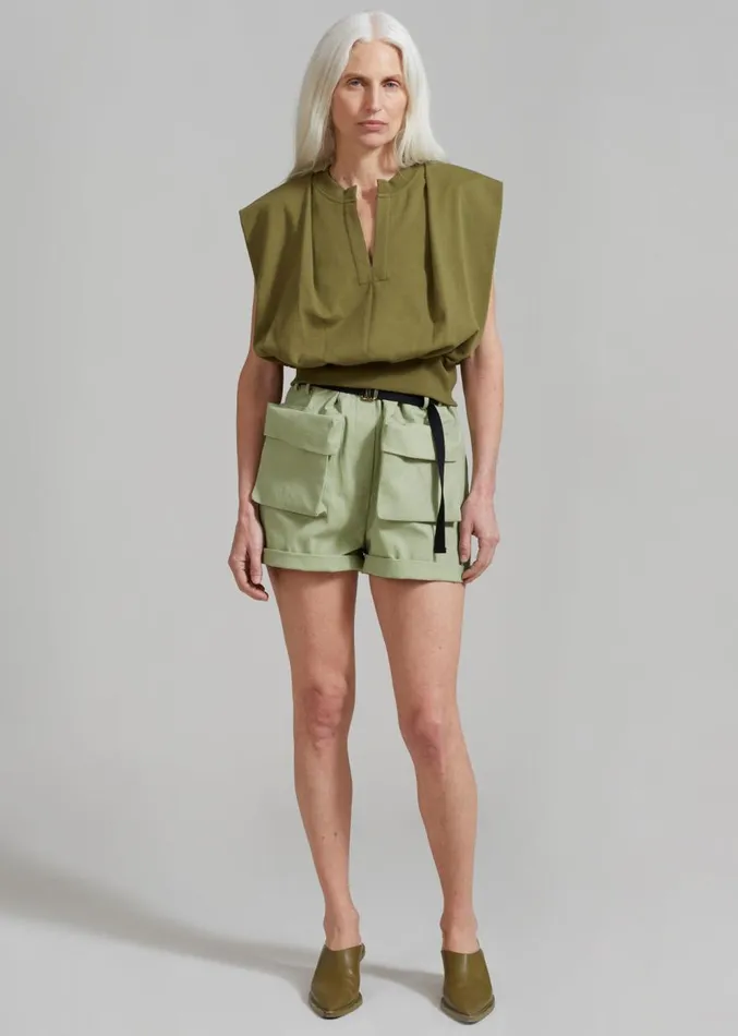 The Frankie Shop Raye Cargo Shorts 8211 Sage Women Clothing