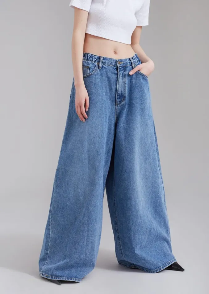 The Frankie Shop Sasha Wide Leg Jeans 8211 Worn Wash Women Clothing
