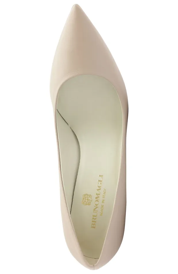 Women Bruno Magli Pumps Telma Leather PointedToe PumpNatural