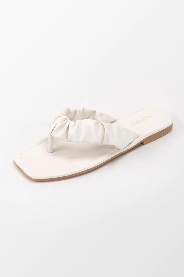 Women Sandals Cupshe White Orchid Ruched Thong Sandals White