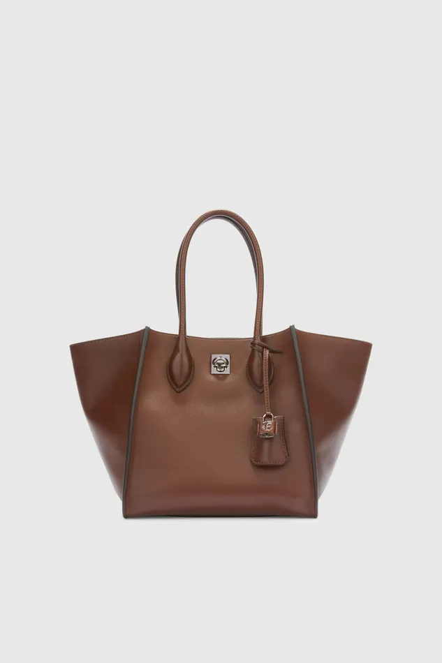 Women Shoulder Bags Ermanno Scervino Designer Maggie Bag In Smooth Calfskin 8211 Ermanno Scervino Women Shoulder Bags Ermanno Scervino Designer Maggie Bag In Smooth Calfskin 8211 Ermanno Scervino