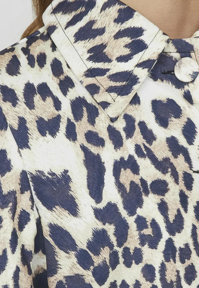 Women Sisters Point Jackets and Waistcoats GITAJA Leo